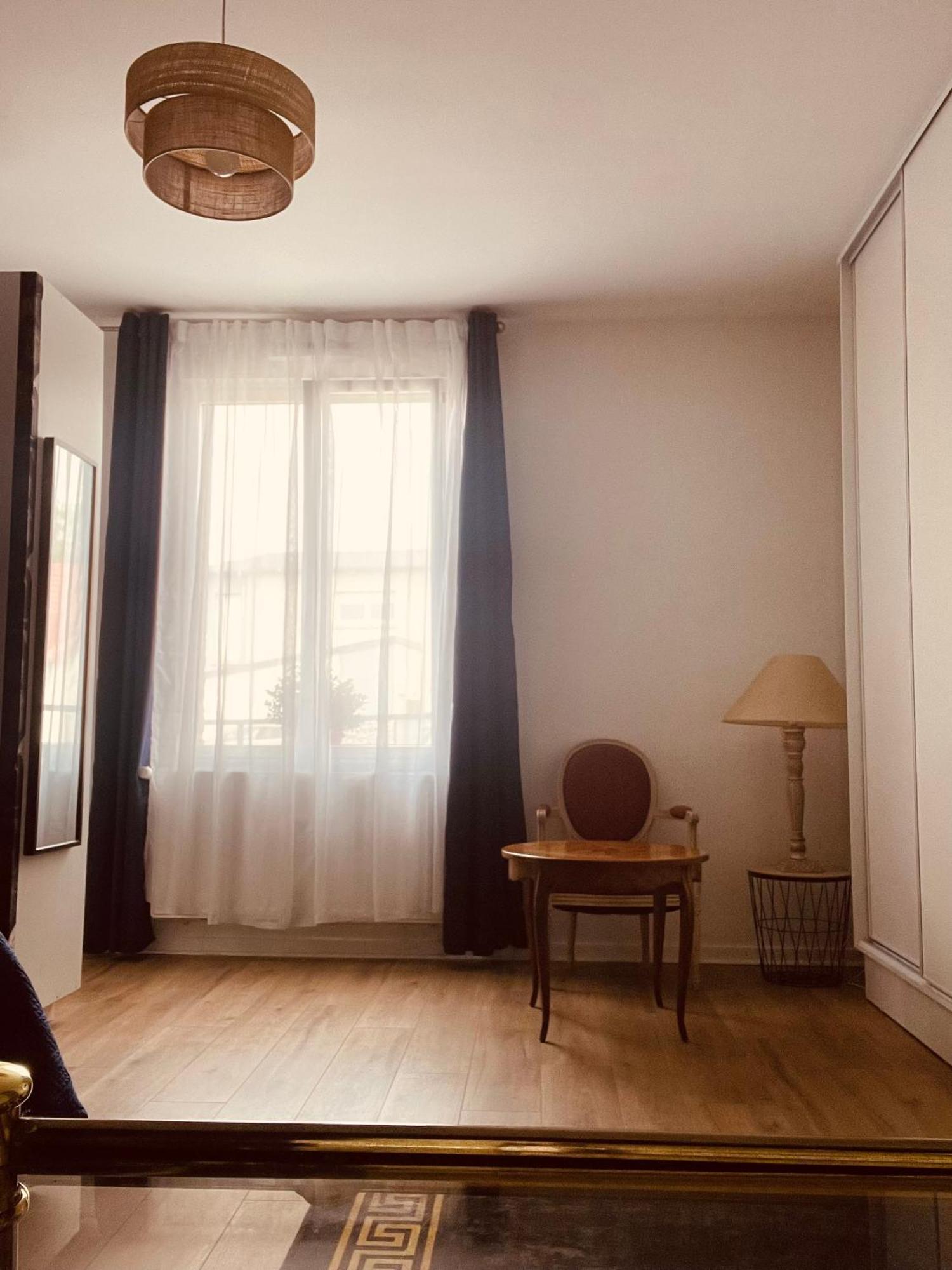 Time Capsule Hotel Arras Ngoại thất bức ảnh